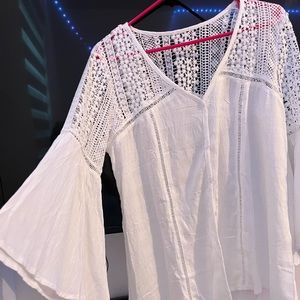 White long sleeve blouse